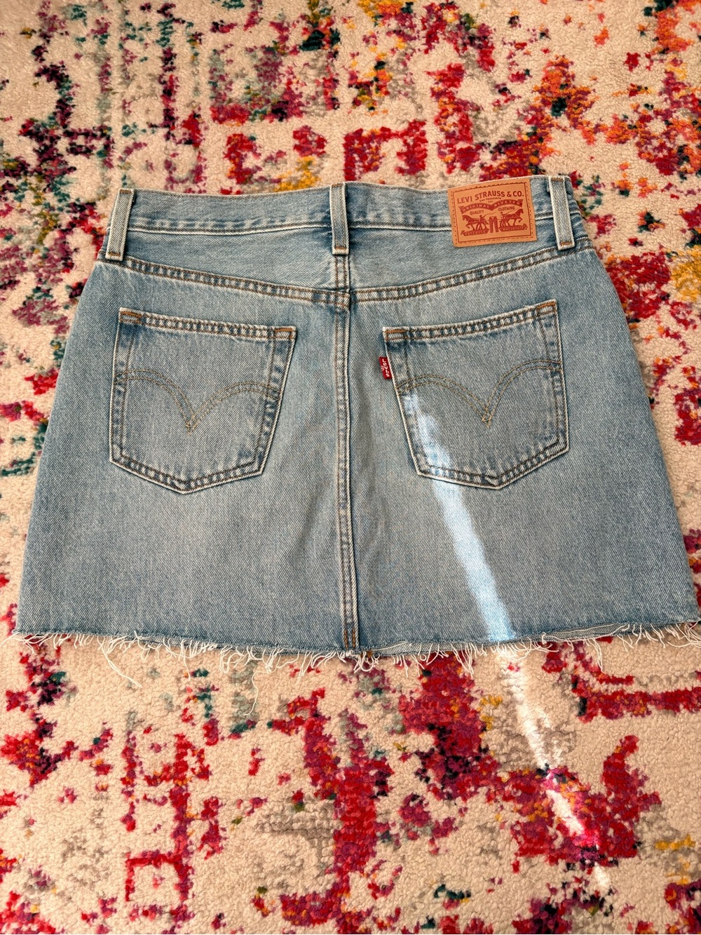 Levi's Icon Light Wash Raw Hem Denim Mini Skirt - Picture 5 of 5